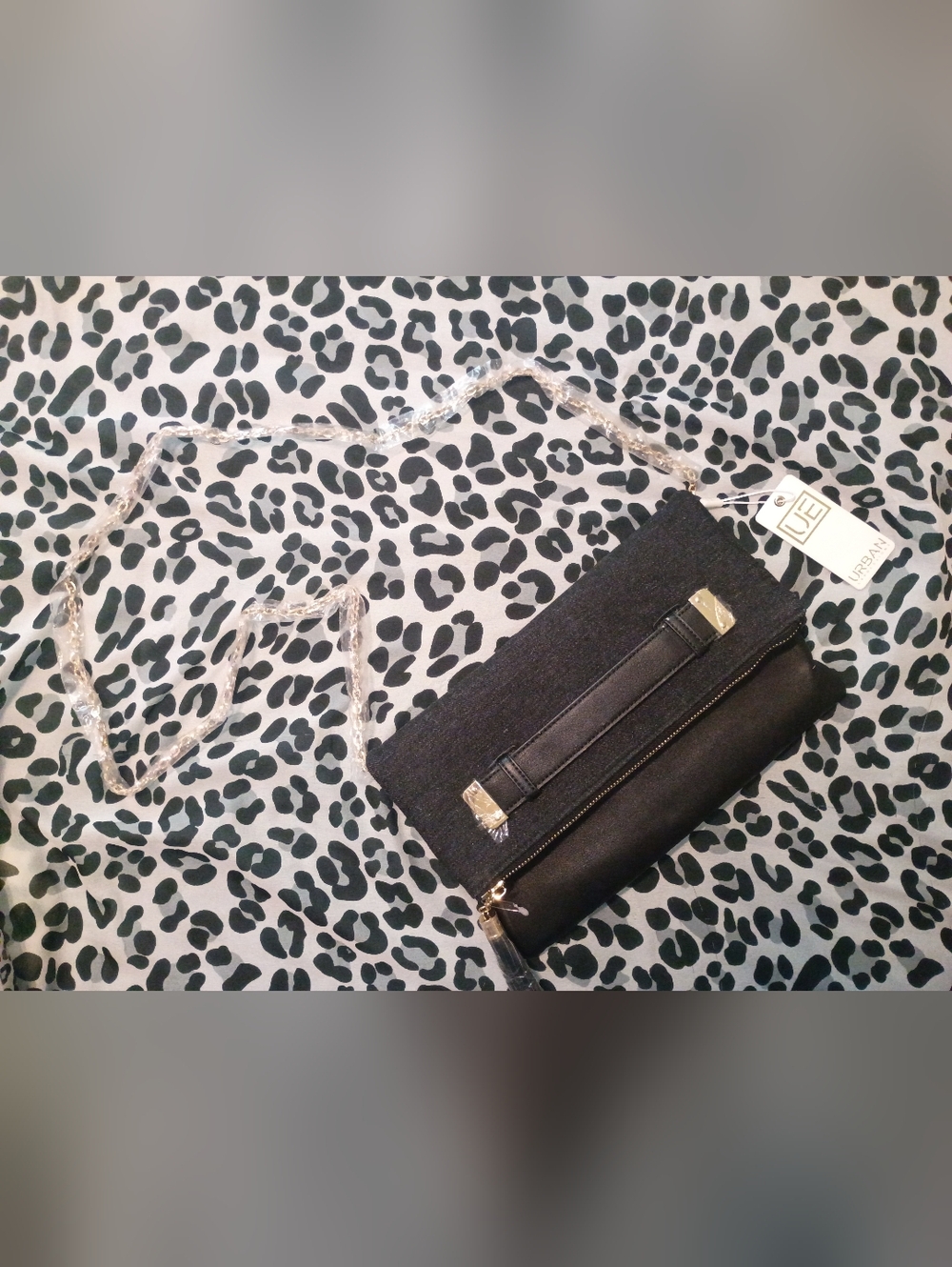 VEGAN Urban Expressions Black Convertible Chain/Handle/Clutch/Crossbody Handbag